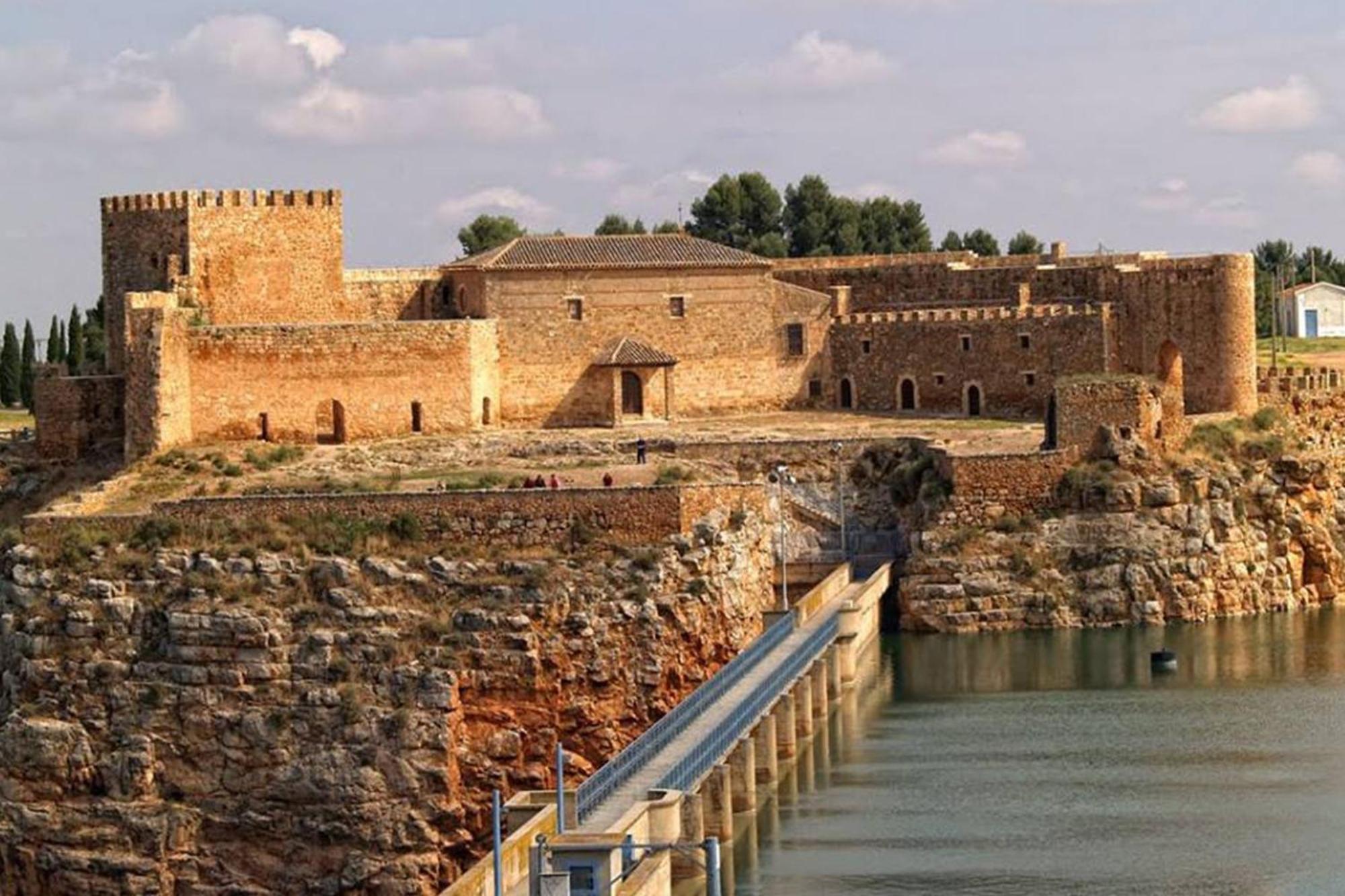 Anica Ii, El Lugar De La Mancha Villa Argamasilla De Alba Bagian luar foto